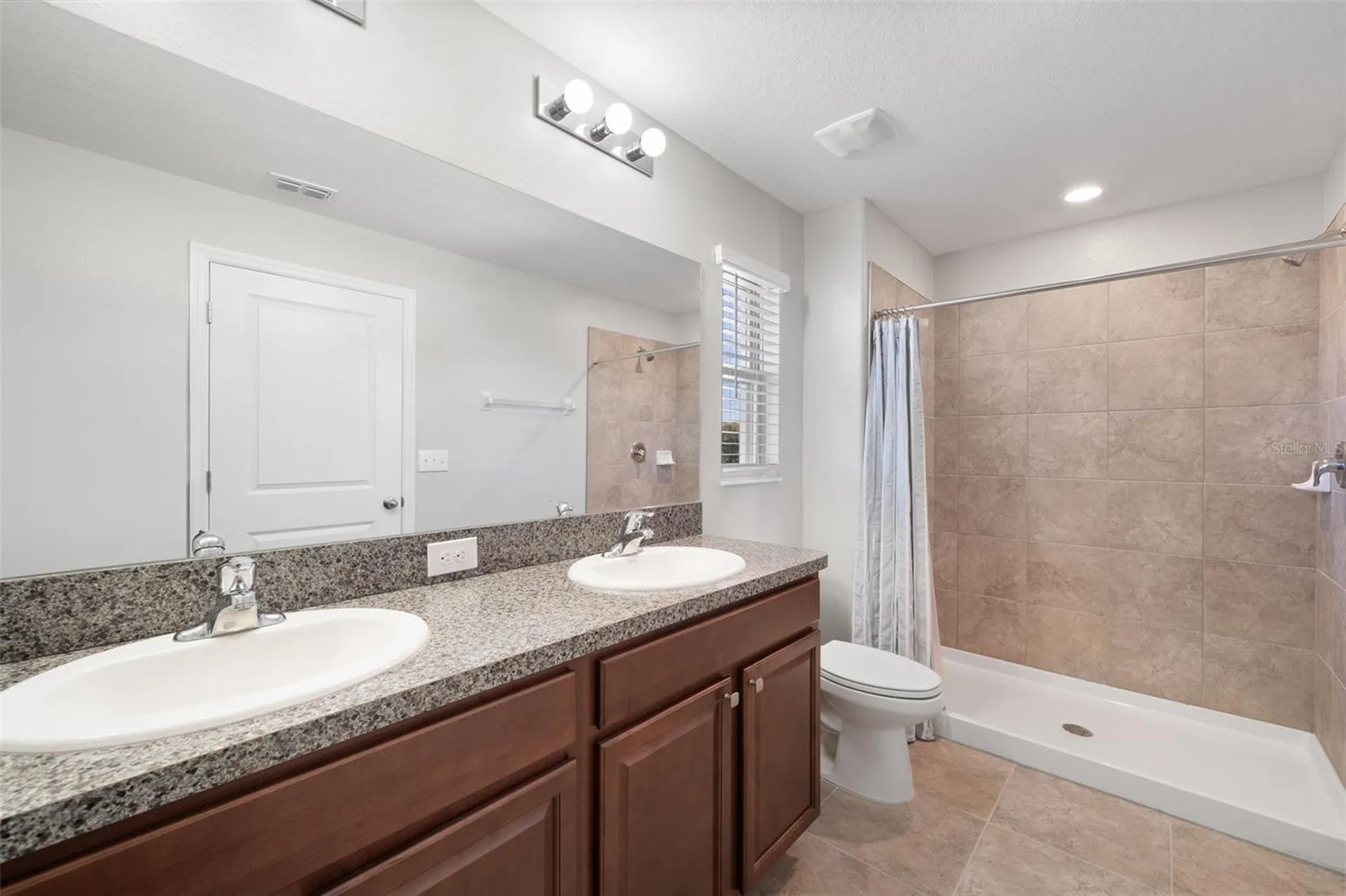 7678 Ginger Lily Court Tampa FL 33619