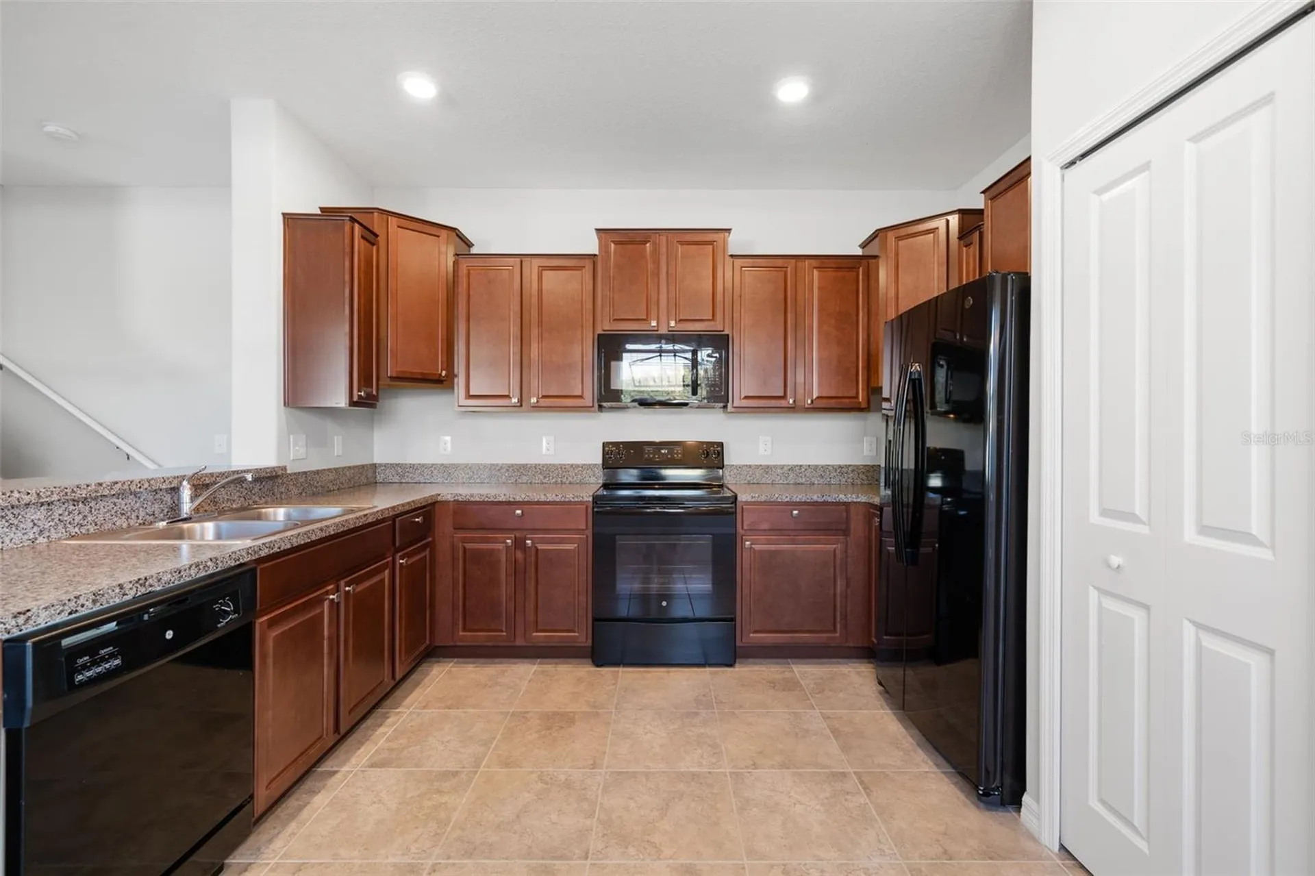 7678 Ginger Lily Court Tampa FL 33619