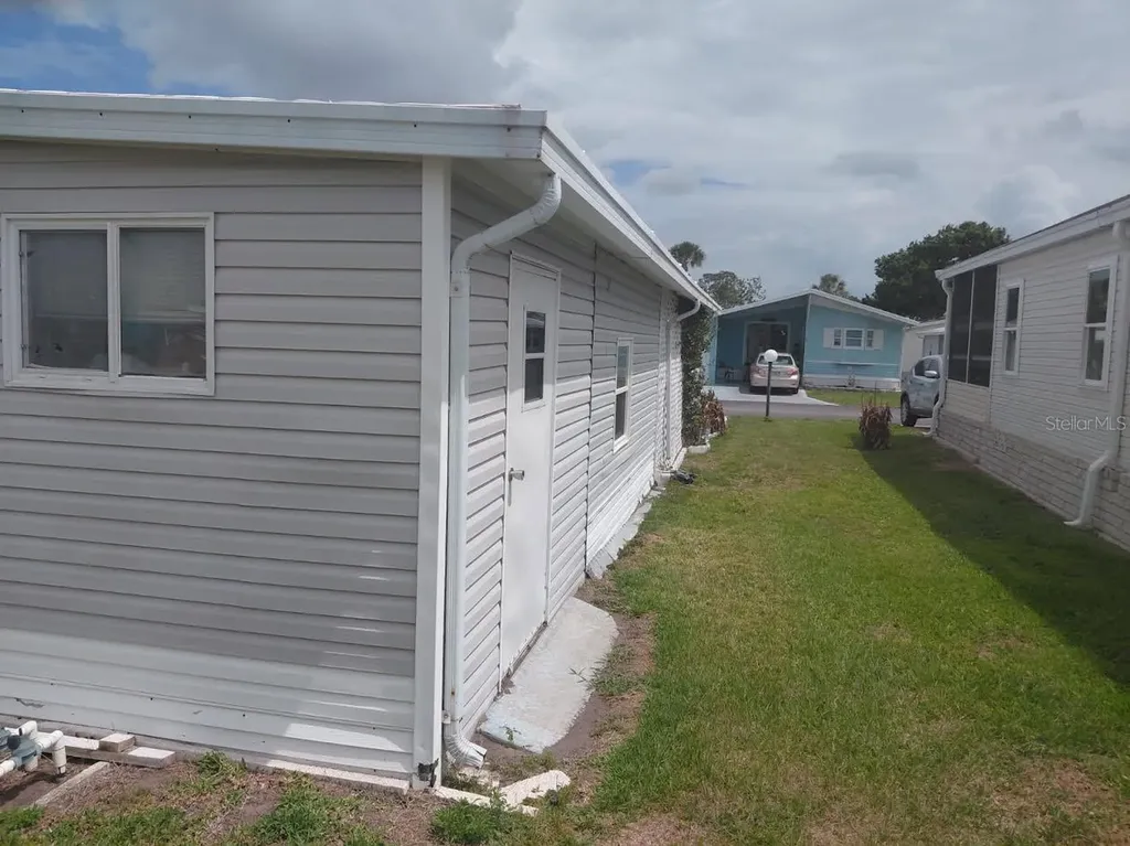 267 Big Pine Avenue N Frostproof FL 33843