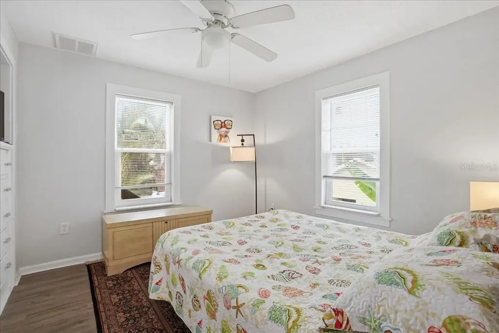 130 86th Terrace Treasure Island FL 33706