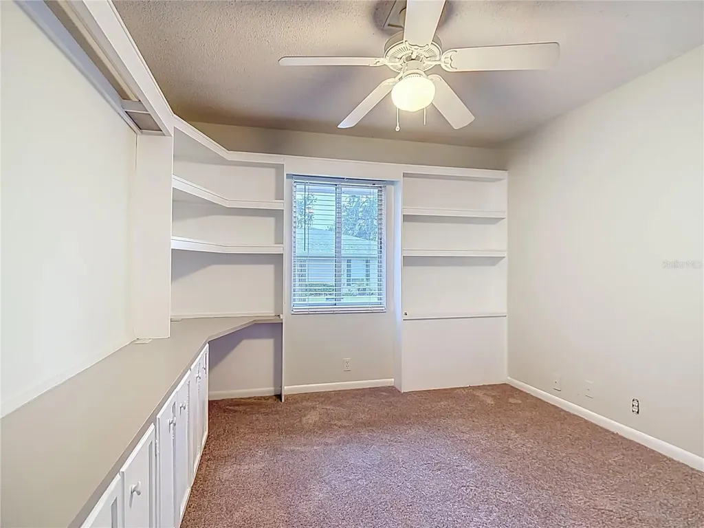 112 Elm Square N Lakeland FL 33813