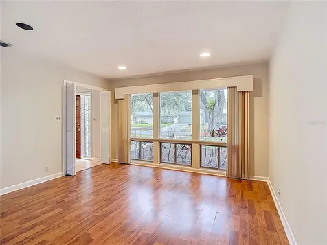 112 Elm Square N Lakeland FL 33813