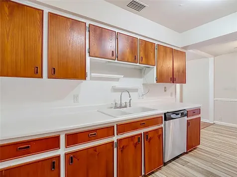 112 Elm Square N Lakeland FL 33813