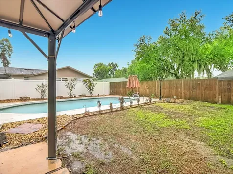 112 Elm Square N Lakeland FL 33813