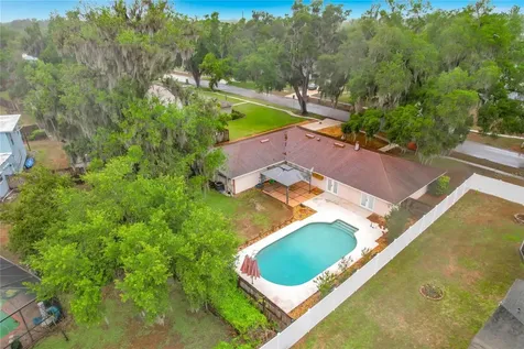 112 Elm Square N Lakeland FL 33813
