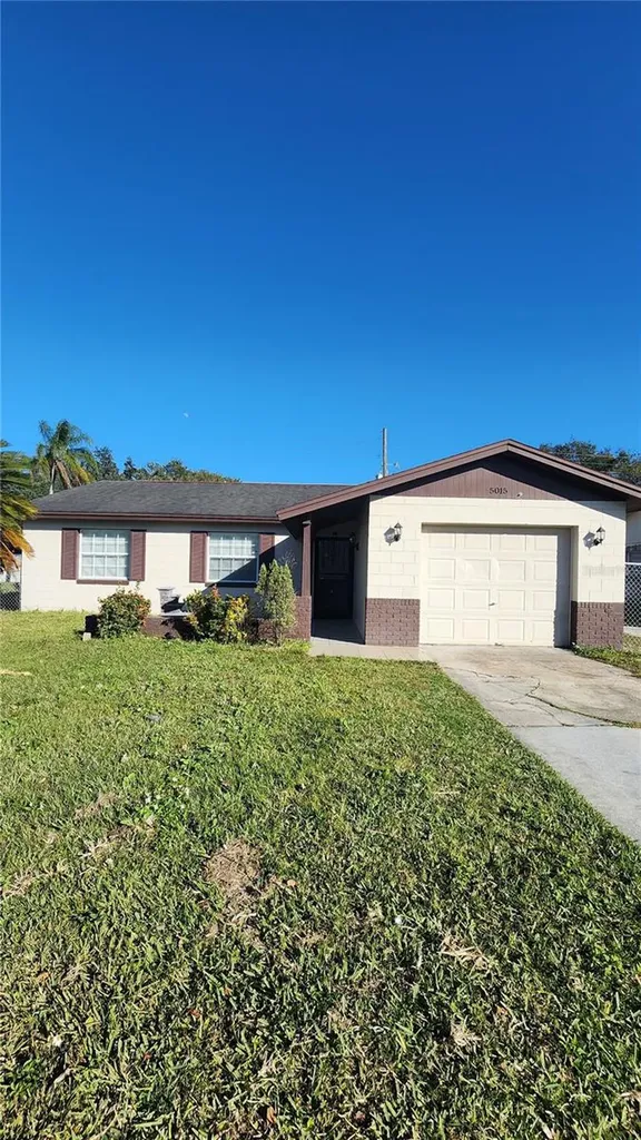 5015 Edmee Circle Orlando FL 32822
