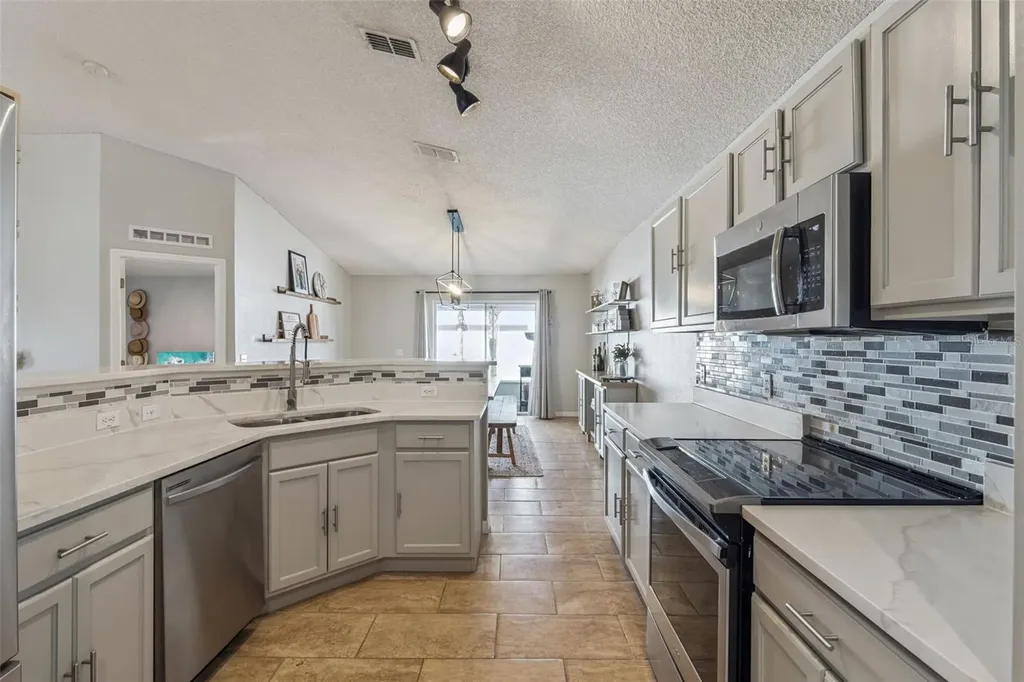 10256 Laxton Street Orlando FL 32824