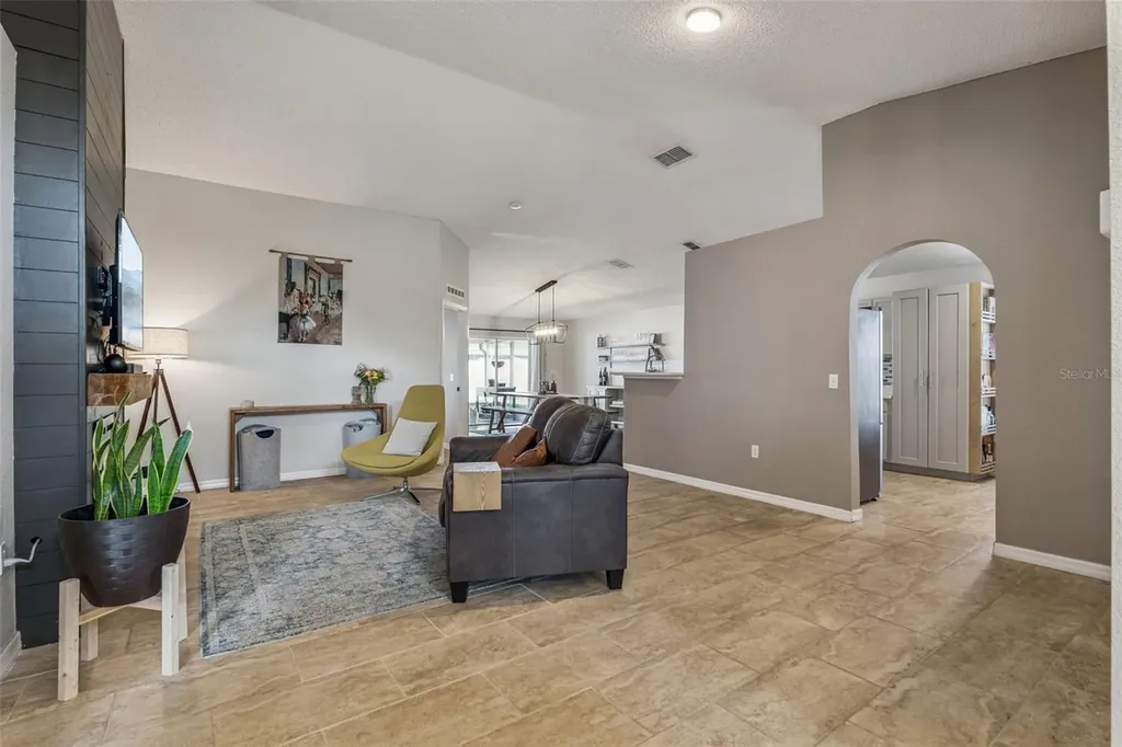 10256 Laxton Street Orlando FL 32824