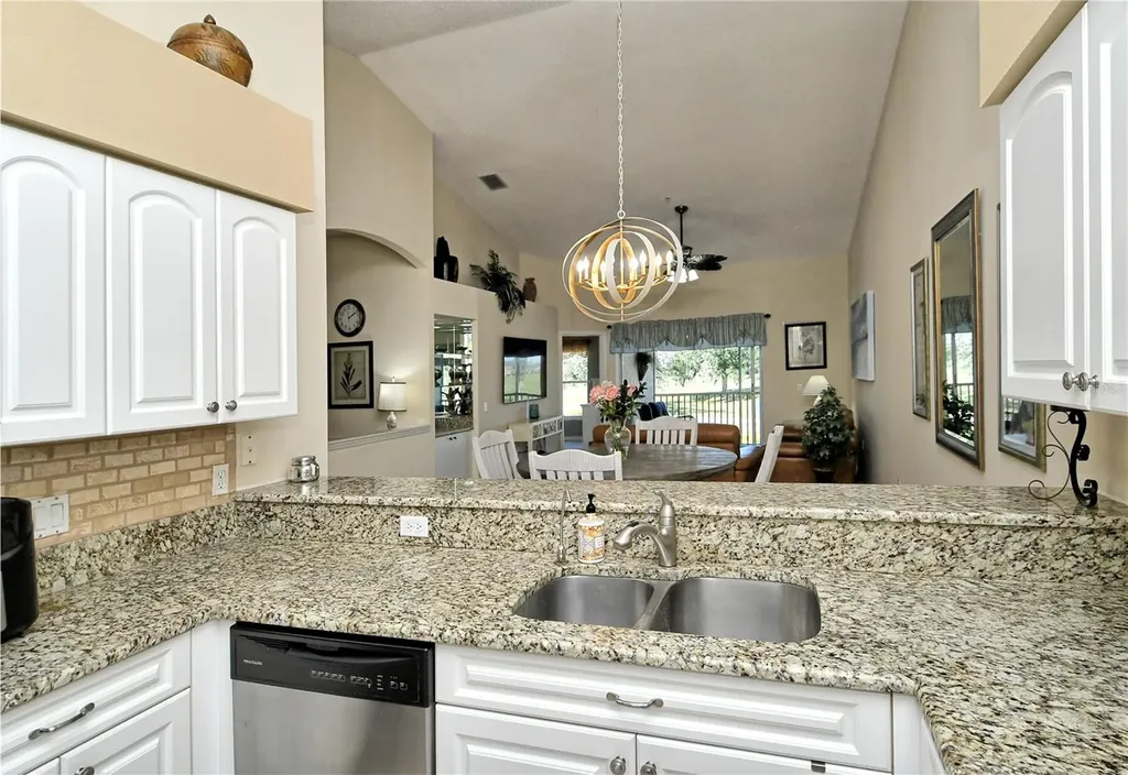 5281 Mahogany Run Avenue Sarasota FL 34241
