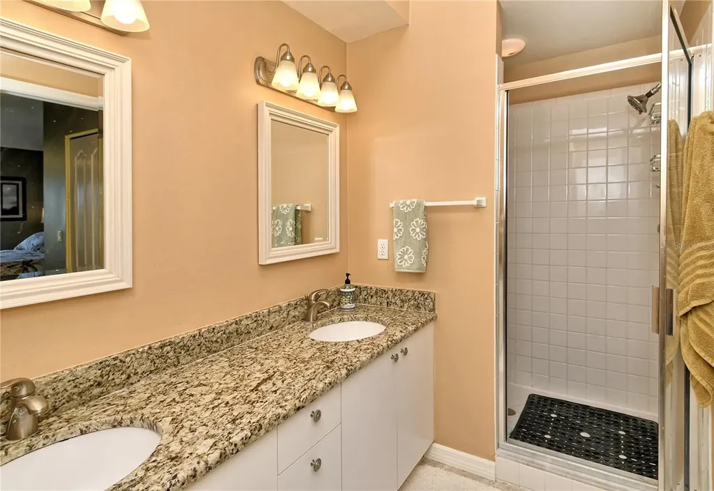 5281 Mahogany Run Avenue Sarasota FL 34241