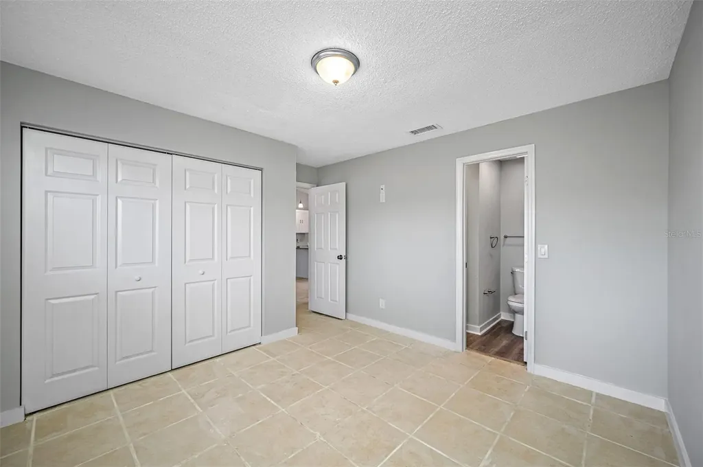 501 Street Michaels Way Tarpon Springs FL 34689