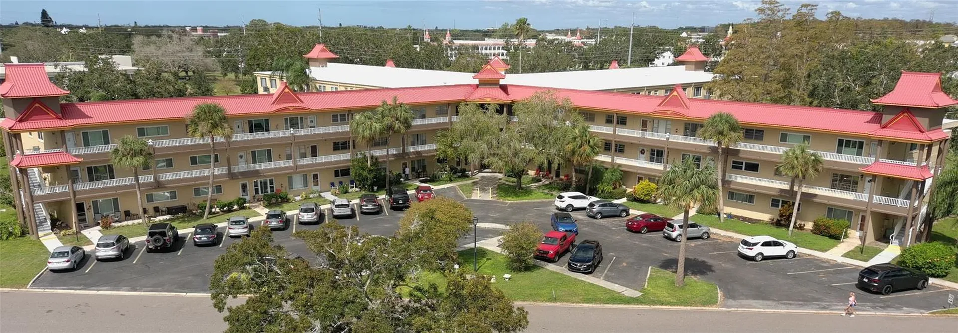 2402 Ecuadorian Way Clearwater FL 33763
