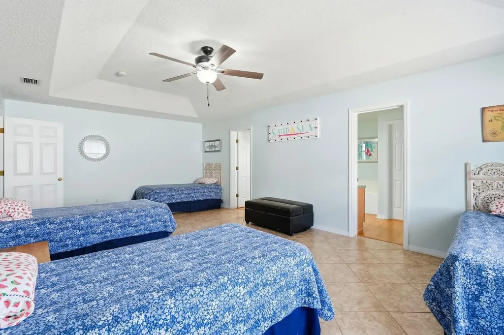 14 Roxanne Lane Palm Coast FL 32164