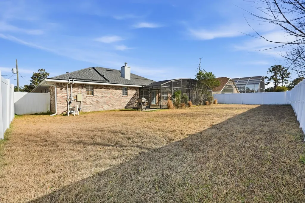 14 Roxanne Lane Palm Coast FL 32164