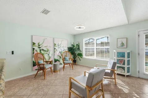 14 Roxanne Lane Palm Coast FL 32164