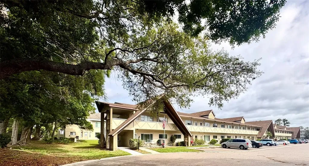 2295 Belgian Lane Clearwater FL 33763