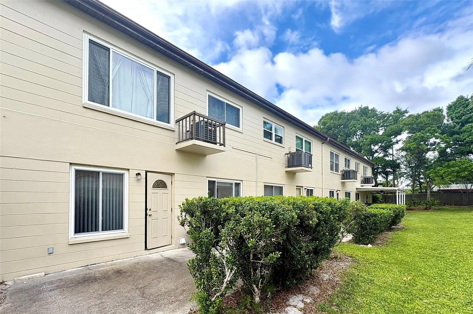 2295 Belgian Lane Clearwater FL 33763