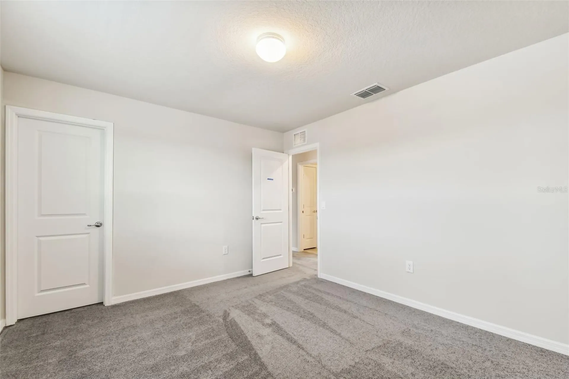 9811 Redwood Heights Loop Thonotosassa FL 33592