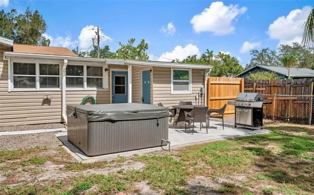 3018 Arlington Street Sarasota FL 34239
