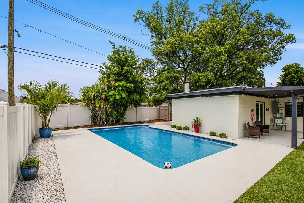 4149 Montrose Court Orlando FL 32812