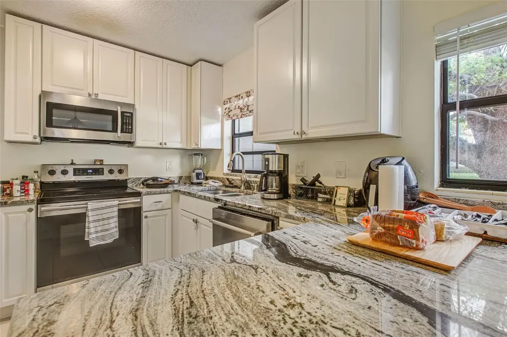 4149 Montrose Court Orlando FL 32812
