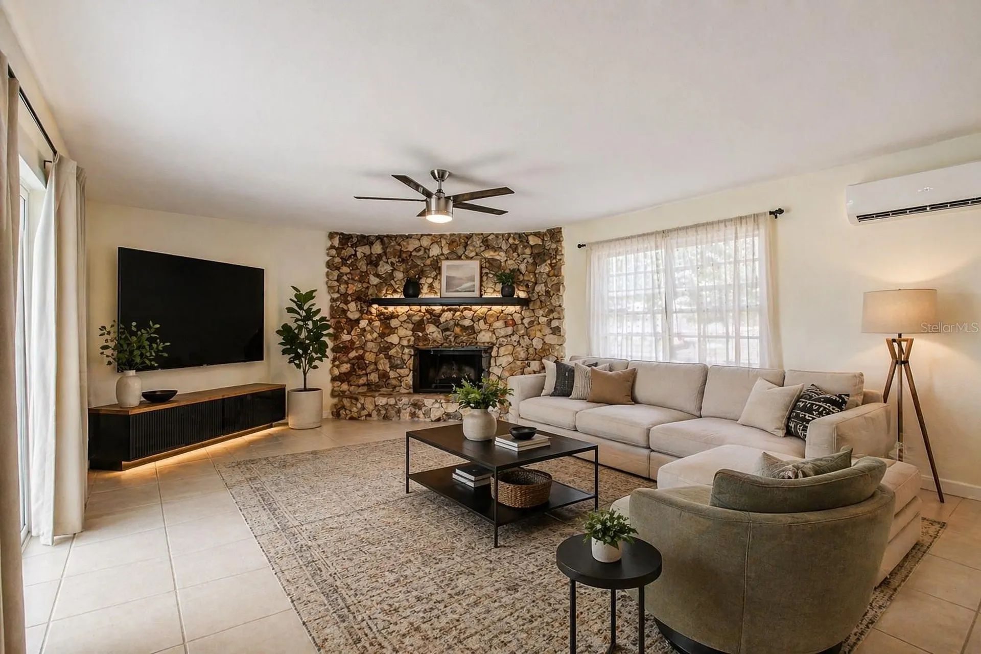 4149 Montrose Court Orlando FL 32812