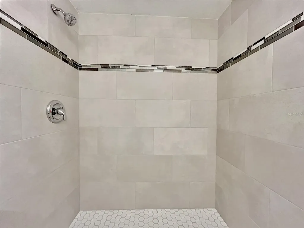865 Sky Lake Circle Orlando FL 32809