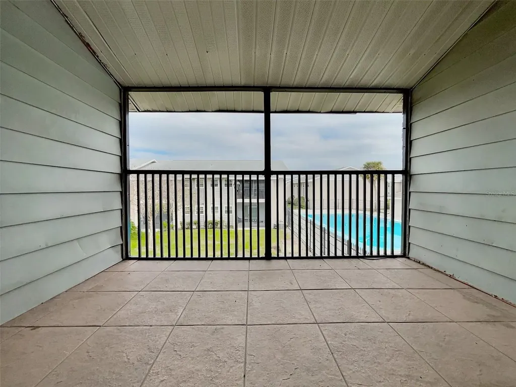 865 Sky Lake Circle Orlando FL 32809
