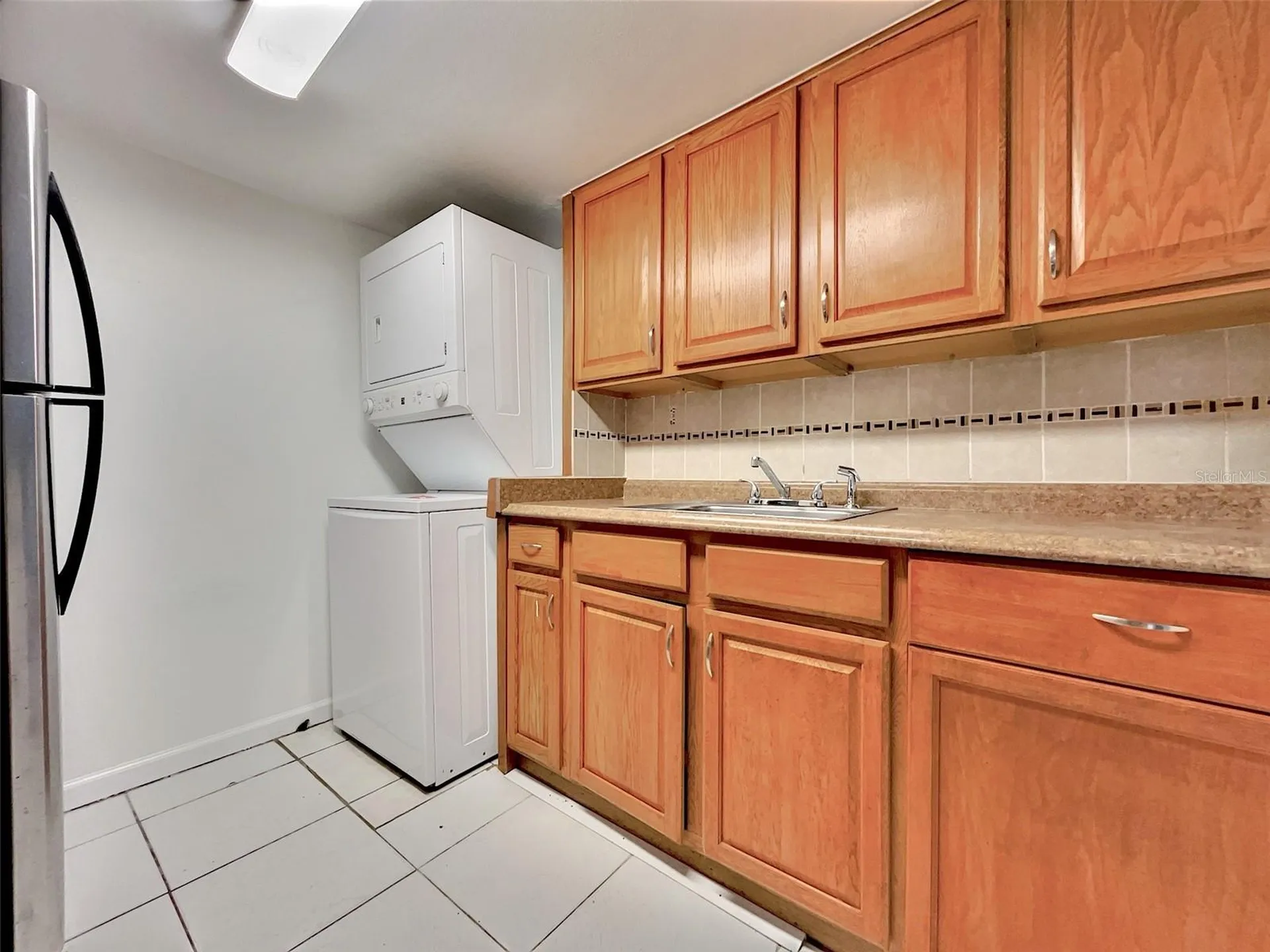 865 Sky Lake Circle Orlando FL 32809