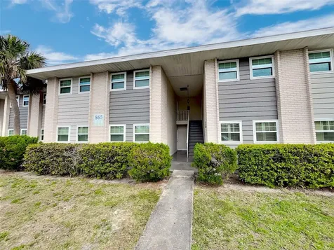 865 Sky Lake Circle Orlando FL 32809