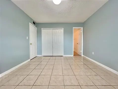 865 Sky Lake Circle Orlando FL 32809