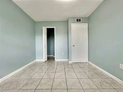 865 Sky Lake Circle Orlando FL 32809