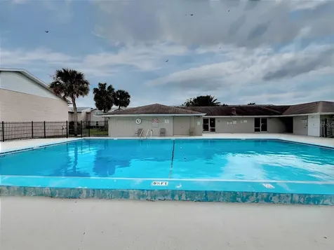 865 Sky Lake Circle Orlando FL 32809