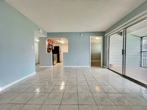 865 Sky Lake Circle Orlando FL 32809