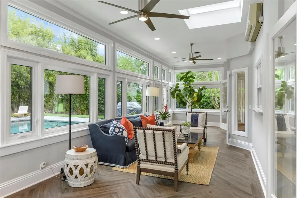 543 E Lake Sue Avenue Winter Park FL 32789