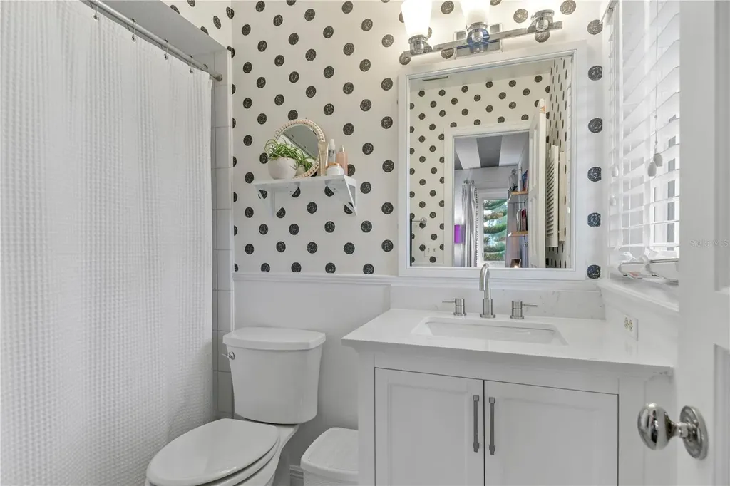 543 E Lake Sue Avenue Winter Park FL 32789