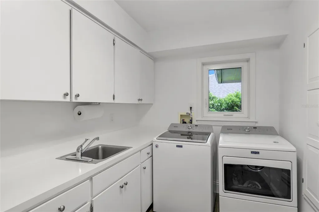543 E Lake Sue Avenue Winter Park FL 32789