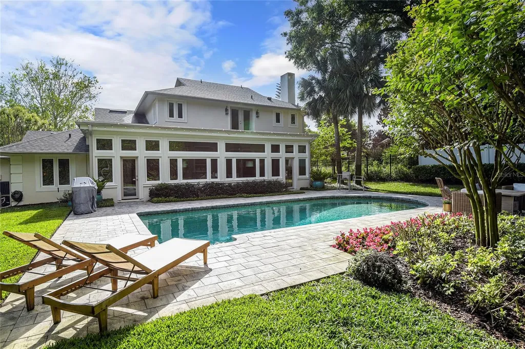 543 E Lake Sue Avenue Winter Park FL 32789