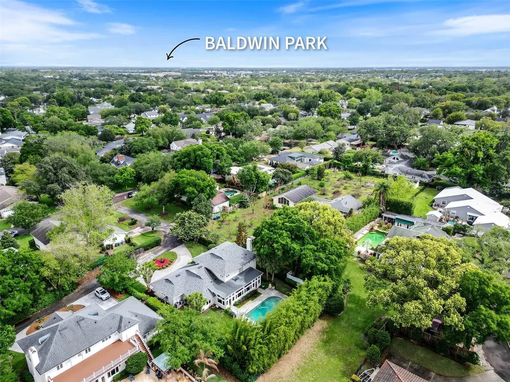 543 E Lake Sue Avenue Winter Park FL 32789