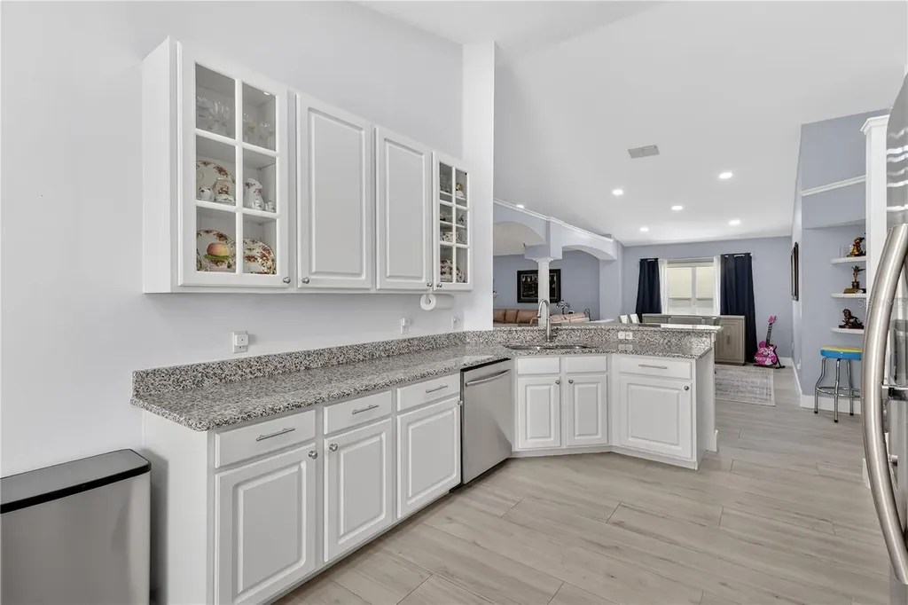 107 Thornbury Lane Kissimmee FL 34744