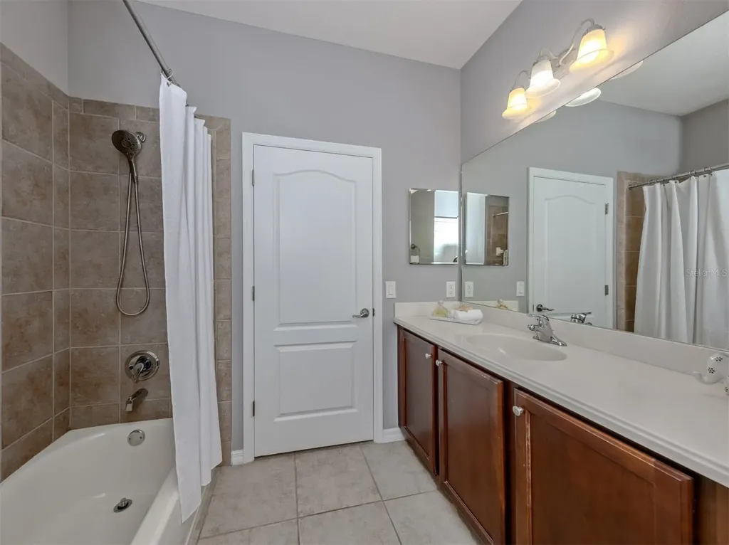 2175 Chenille Court Venice FL 34292