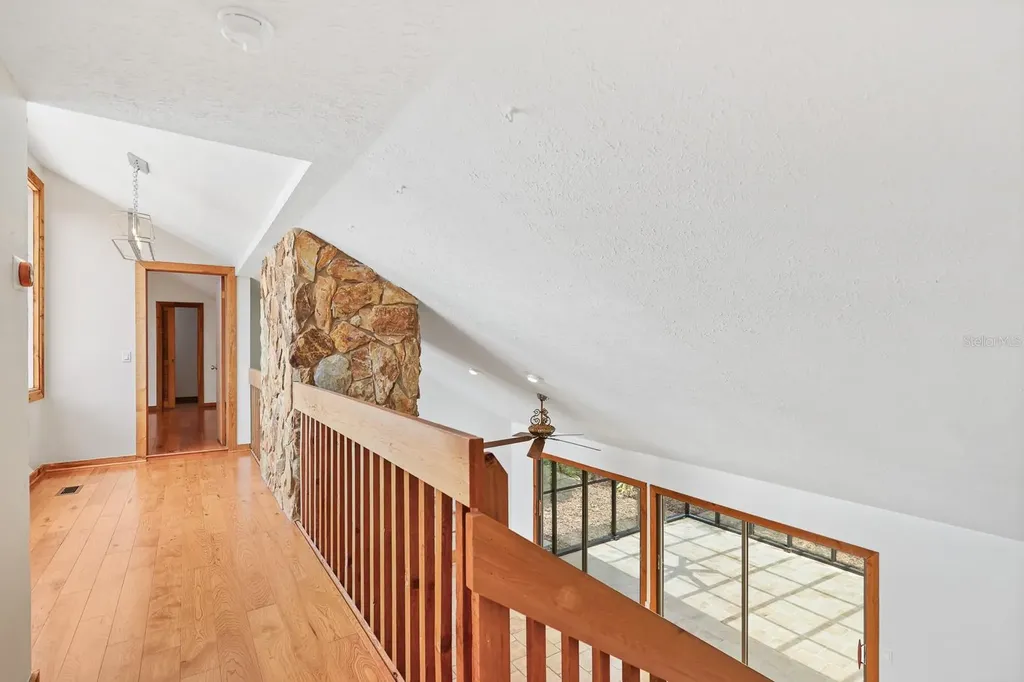 2925 Chelsea Woods Drive Valrico FL 33596