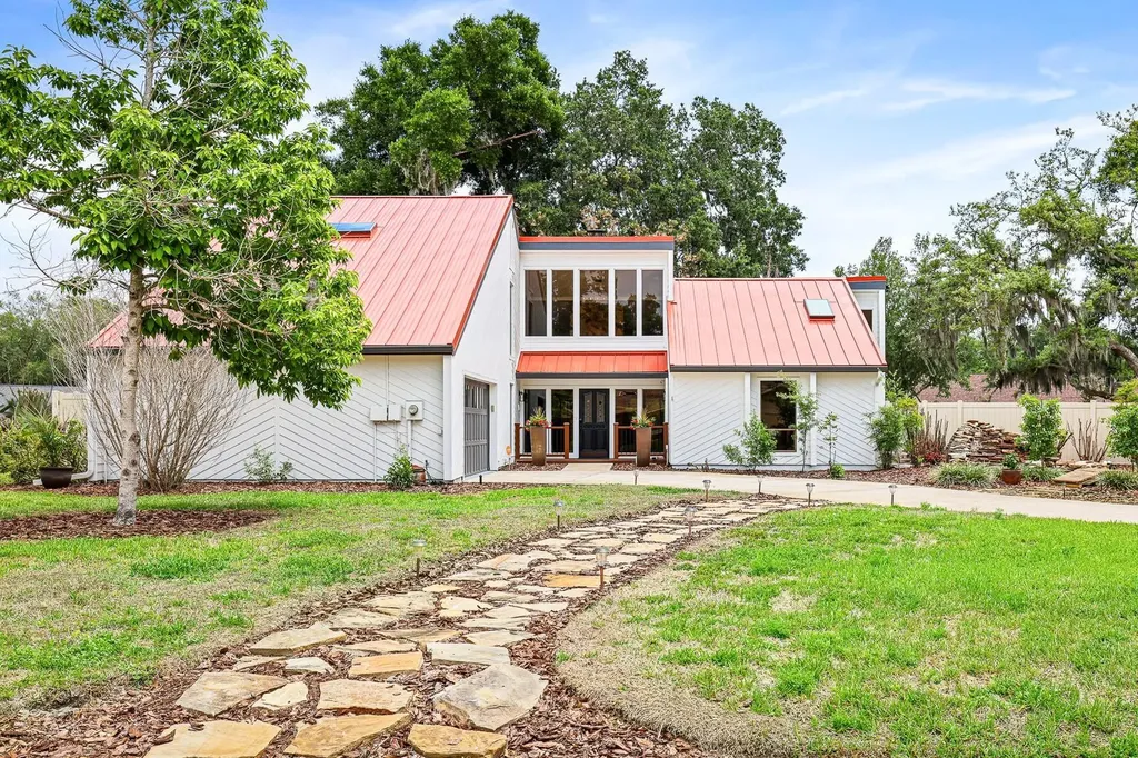 2925 Chelsea Woods Drive Valrico FL 33596