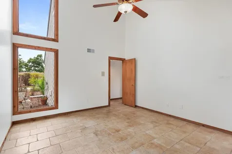 2925 Chelsea Woods Drive Valrico FL 33596