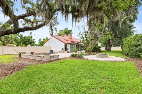 2925 Chelsea Woods Drive Valrico FL 33596