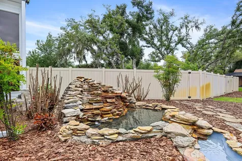 2925 Chelsea Woods Drive Valrico FL 33596