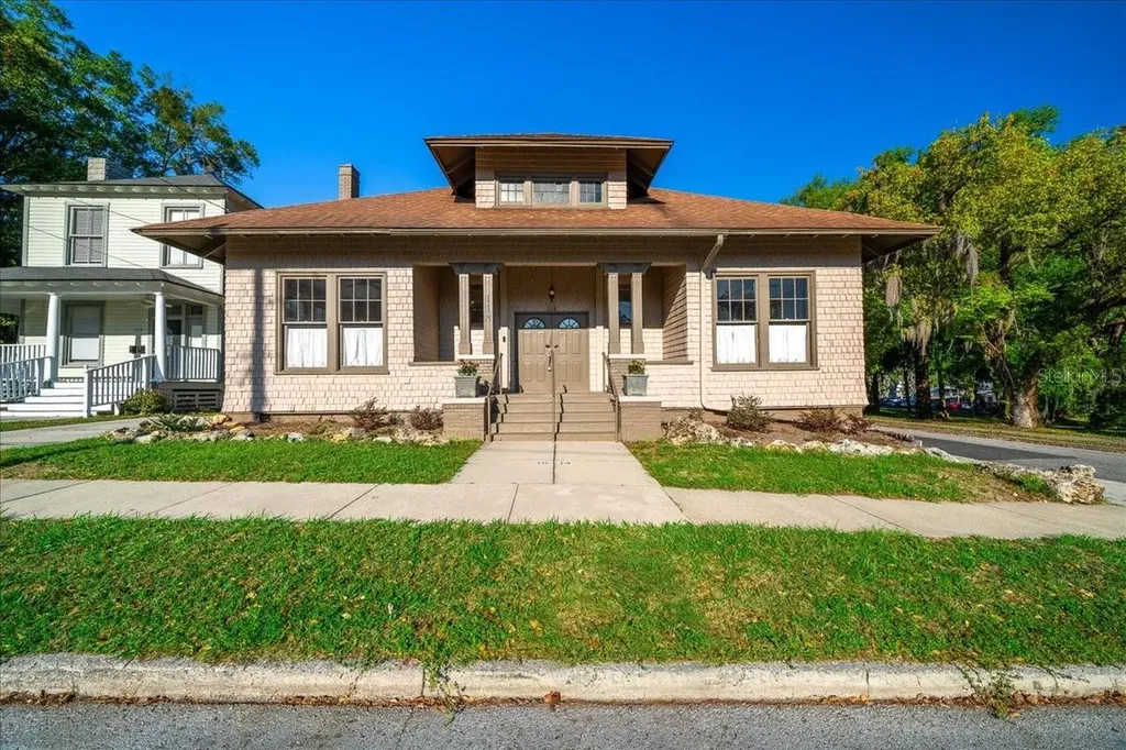 118 NE Tuscawilla Avenue Ocala FL 34470