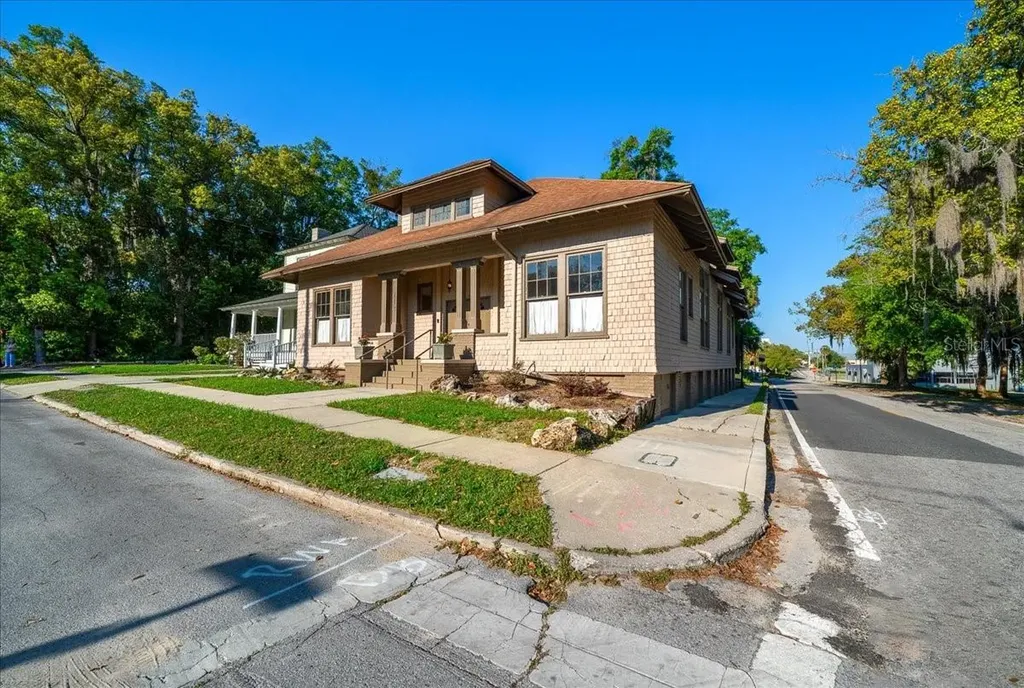 118 NE Tuscawilla Avenue Ocala FL 34470