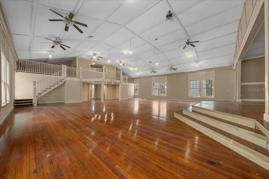 118 NE Tuscawilla Avenue Ocala FL 34470