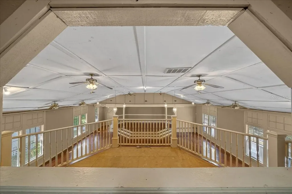 118 NE Tuscawilla Avenue Ocala FL 34470